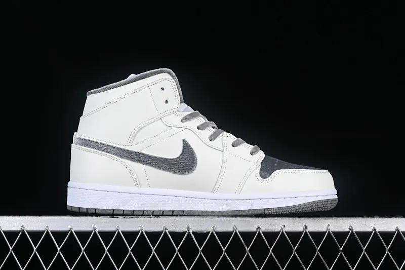 All Categories Air Jordan Jordan Series Basketball Shoes Air Jordan 1 Mid Air Jordan 1 Mid AJ1 Joe 1 Beige Chinese Cultural Leisure Sneakers FB9899-100